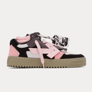 Off-White - Floating Arrow Black / Pink Low Top Sneakers